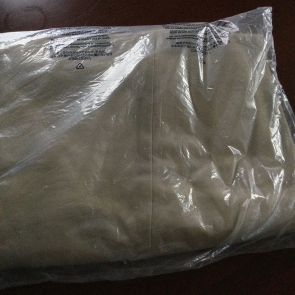 LANDS’ END Mens XL CHINO PANTS…new In packaging - Picture 2 of 6